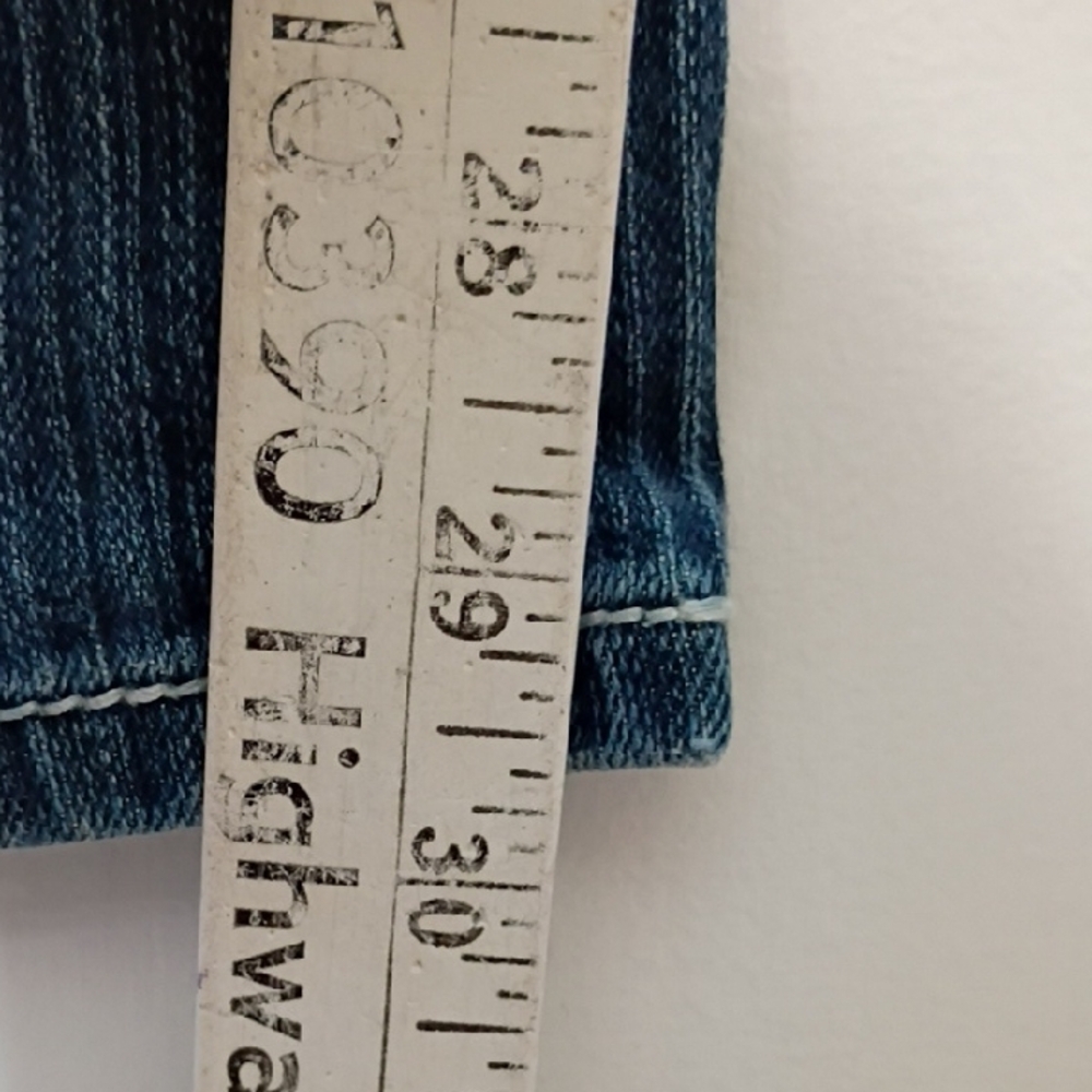 BKE Sabrina Distressed Bootcut Jeans 30x31.5 • Stretchy Holes + White Hem! - Picture 9 of 15
